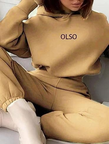 Ženski komplet trenerke – dukserica s kapuljačom + donji deo - Model at lalafo.rs — 4 Ženski komplet trenerke – dukserica s kapuljačom + donji deo - Model — 4