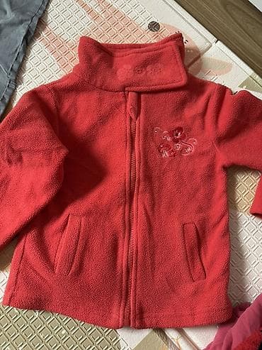 Paket dečije garderobe za devojčicu – razne veličine (otprilike 2–6 na lalafo.rs — 2 Paket dečije garderobe za devojčicu – razne veličine (otprilike 2–6 — 2