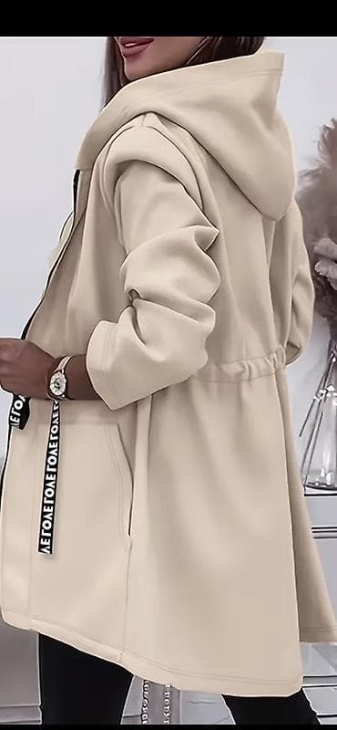 Ženska lagana jakna/kaput sa kapuljačom – bež L VELICINA - Model do na lalafo.rs — 2 Ženska lagana jakna/kaput sa kapuljačom – bež L VELICINA - Model do — 2