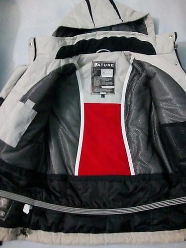 Jakna L velicine bez etikete nenosena. nova na lalafo.rs — 3 Jakna L velicine bez etikete nenosena. nova — 3