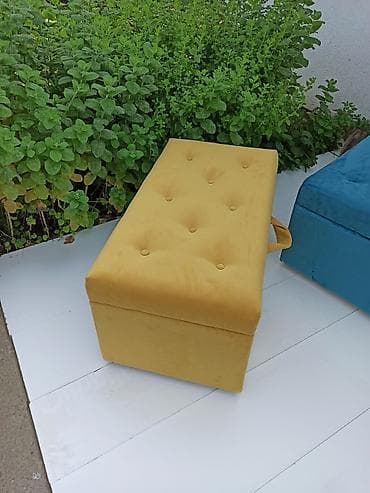 Taburei -Klasik, sa tapaciranim poklopcem koji se otvara i pruža na lalafo.rs — 2 Taburei -Klasik, sa tapaciranim poklopcem koji se otvara i pruža — 2