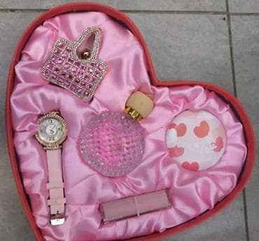 Set: Kruna, Materijal: Kristal na lalafo.rs Set: Kruna, Materijal: Kristal