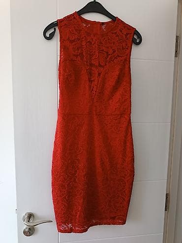 Dresses: Nova. nenošena crvena čipkasta haljina at lalafo.rs — 1 Dresses: Nova. nenošena crvena čipkasta haljina — 1