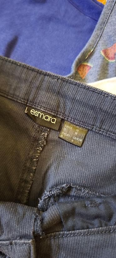 Šorc Esmara veličina 34, teget i teget na bele pruge *Na više stvari na lalafo.rs — 2 Šorc Esmara veličina 34, teget i teget na bele pruge *Na više stvari — 2