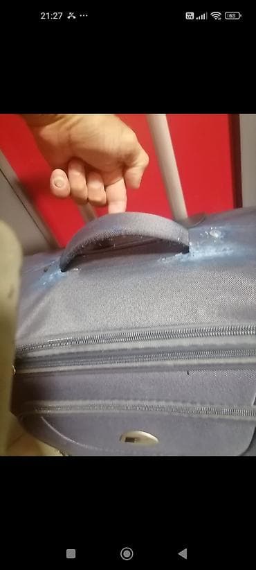 Veliki putni kofer na točkiće. n P CONEKTION. - Materijal na lalafo.rs — 8 Veliki putni kofer na točkiće. n P CONEKTION. - Materijal — 8