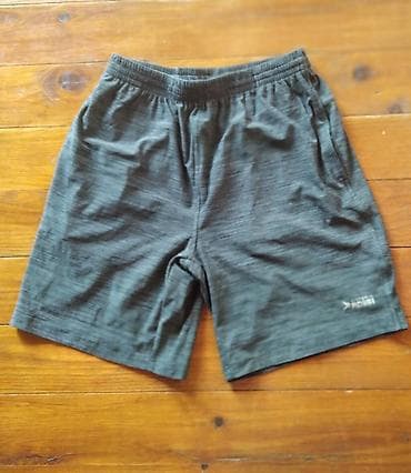 M, color - Grey, Single-colored at lalafo.rs M, color - Grey, Single-colored