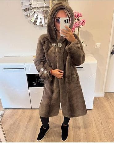 kozna jakna sa: Pretople mekane bunde Imaju unutrasnje kopcanje Vel: S M L XL Cena na lalafo.rs — 4 kozna jakna sa: Pretople mekane bunde Imaju unutrasnje kopcanje Vel: S M L XL Cena — 4