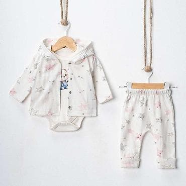 Trodeleni komplet za bebe - Sastav kompleta: bodi sa kratkim/dugim na lalafo.rs Trodeleni komplet za bebe - Sastav kompleta: bodi sa kratkim/dugim