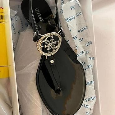 GUESS ženske japanke/sandale – model sa logotipom - Boja: crna na lalafo.rs GUESS ženske japanke/sandale – model sa logotipom - Boja: crna