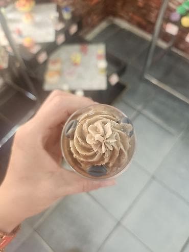 Dekorativna sveća u čaši – izgled ledene kafe sa šlagom - Ručno na lalafo.rs — 6 Dekorativna sveća u čaši – izgled ledene kafe sa šlagom - Ručno — 6