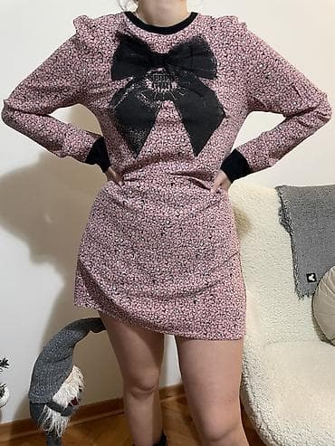 Roze tunika sa dugim rukavima i printom. Ps fashion vel 38. Bez at lalafo.rs — 1 Roze tunika sa dugim rukavima i printom. Ps fashion vel 38. Bez — 1