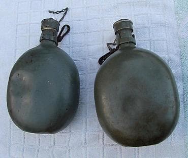 Antiques: Dve Očuvane stare, vojne čuture, aluminijumske. Dve stare at lalafo.rs — 1 Antiques: Dve Očuvane stare, vojne čuture, aluminijumske. Dve stare — 1