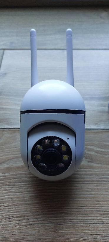 ROTIRAJUCA kamera PTZ 2mpx WiFi 2.4Ghz IP smart kamera 1080p 3 x na lalafo.rs — 3 ROTIRAJUCA kamera PTZ 2mpx WiFi 2.4Ghz IP smart kamera 1080p 3 x — 3