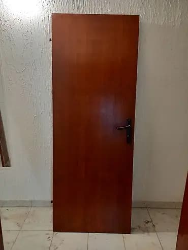 Unutrašnja sobna vrata sa štokom - Materijal: drvo (furnirana