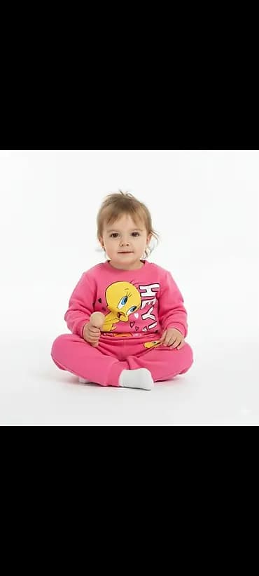 Dečiji komplet trenerke – rozi, sa likom Tvitija Futrovana trenerka