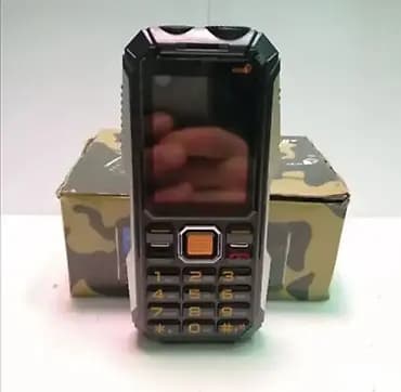 Telefon Land Rover Q8 Dobrodošli u Davidov shop – online market koji