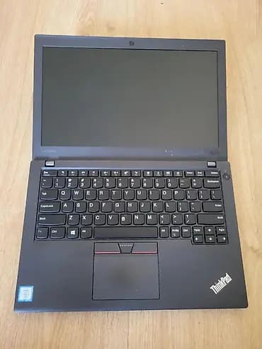 Na prodaju Lenovo ThinkPad X270 – poslovni laptop male težine i