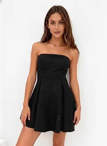 ✨Mini strapless haljina sa sitnim tačkicama. Klasičan, ravan korset