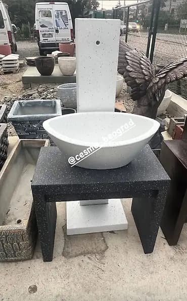 Betonska konzolna česma sa umivaonikom – set za dvorište/terasu -